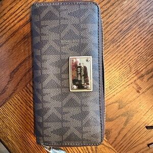 Michael Kors Dark Gray Logo Wallet